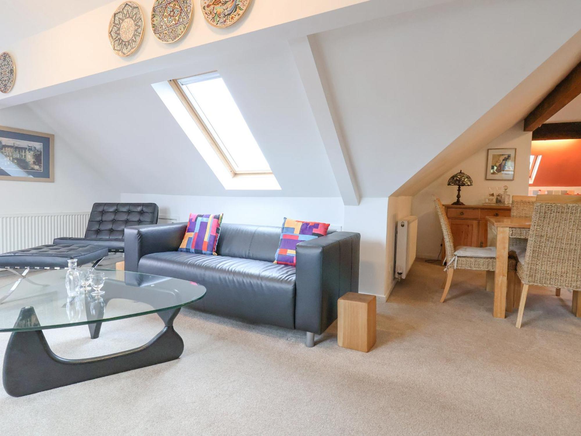Dragon'S Den Apartment Chester Exterior photo